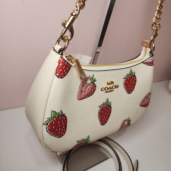 NWT Coach CAL62 Teri Shoulder Bag With Strawberry Print - Picture 4 of 7